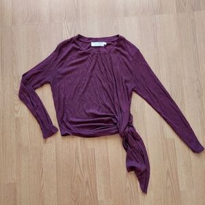 ASTR Long Sleeve Side Tie Ribbed Sweater Top Burgundy Purple Sz Small